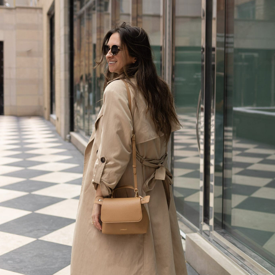The Ginny – 2-in-1 Souvenir Vegan Leather Crossbody Bag