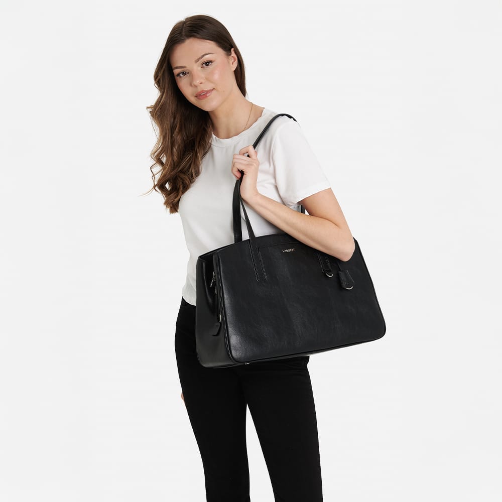 Le Clothilde – Sac fourre-tout en suède vegan cassis