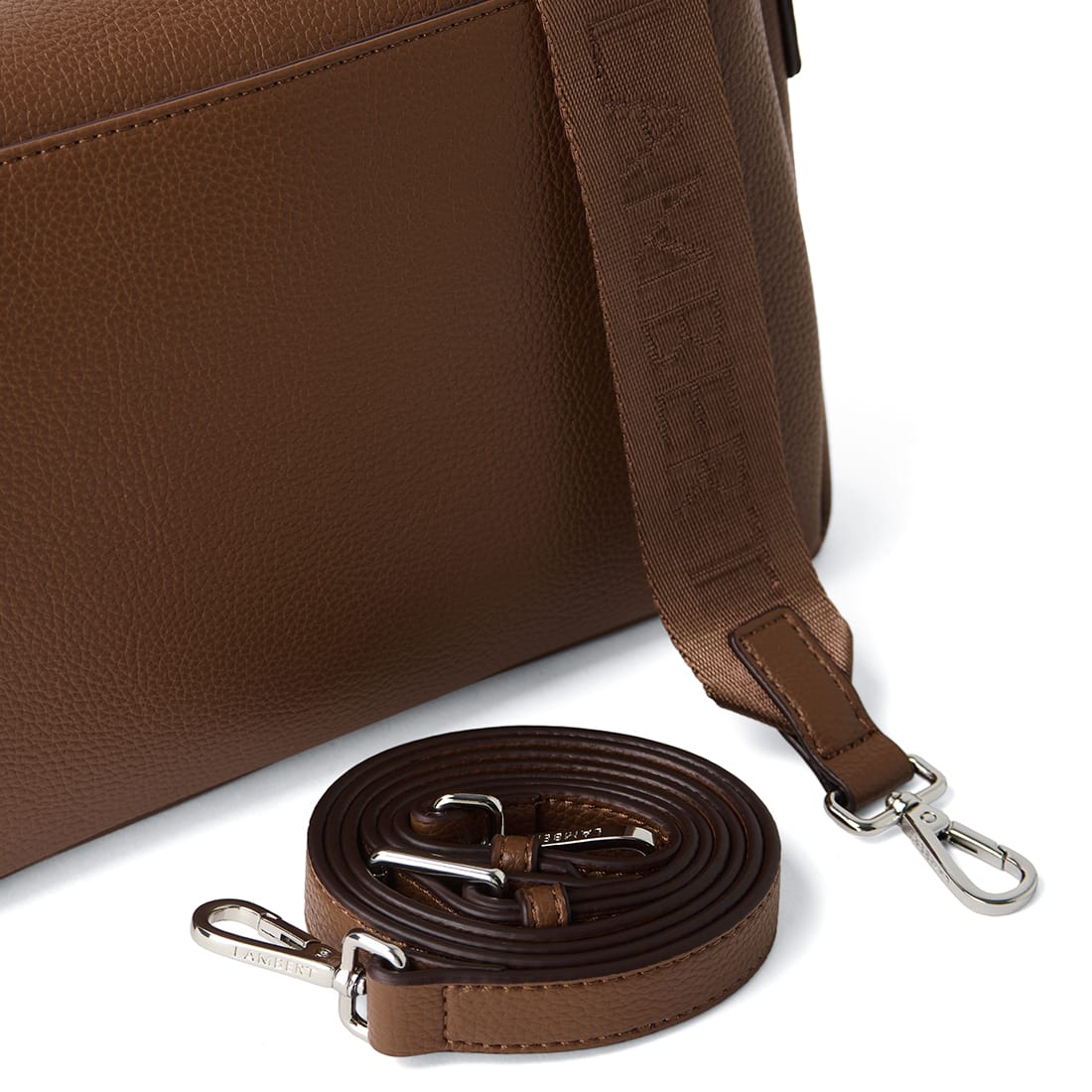 Le Judy – Sac à main bandoulière en cuir vegan hazelnut