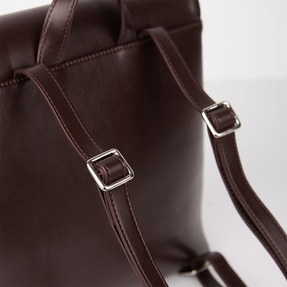 The Polly – Vegan Leather Backpack Bark