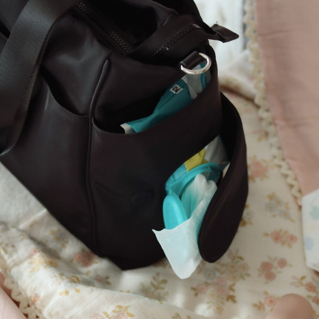 The Milani – Black Maternity Tote Bag in Nylon