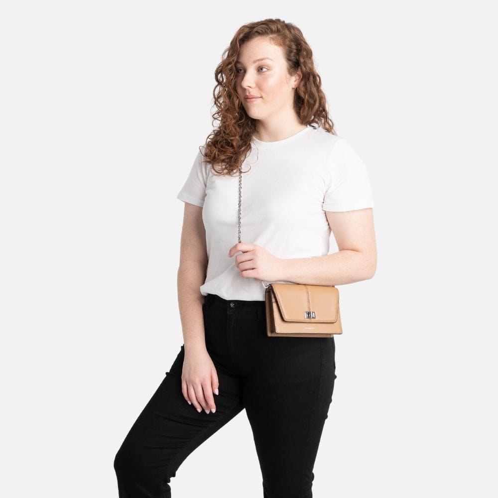 The Molly - 3-In-1 Calabasas Vegan Leather Handbag