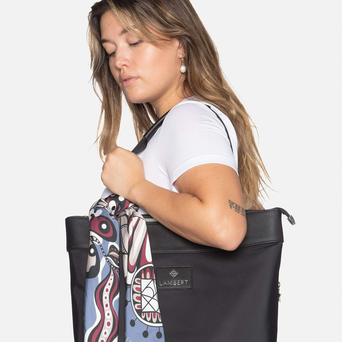The OLA - Scarf for the benefit of Passages 