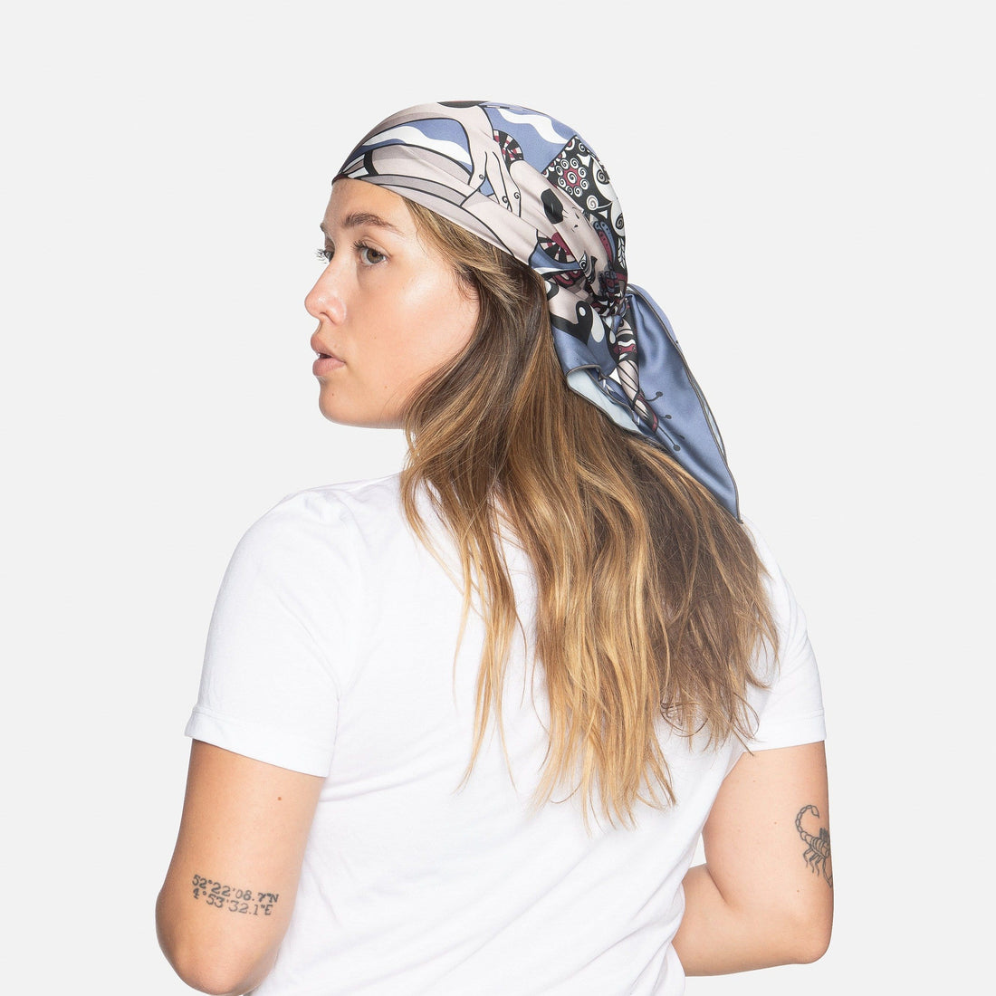 The OLA - Scarf for the benefit of Passages 
